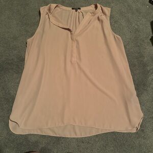 NYDJ sleeveless blouse size L